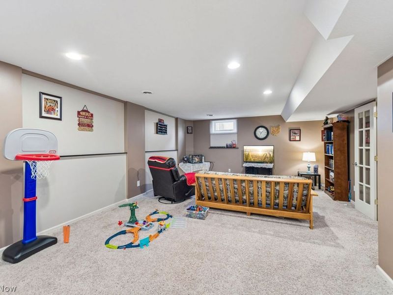 8876 Belton Drive , North Ridgeville, OH 44039 Photo 42