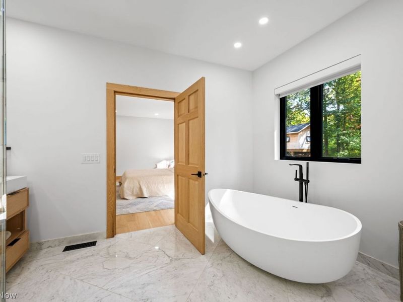 2110 Mattingly Road, Hinckley, OH 44233 Photo 24