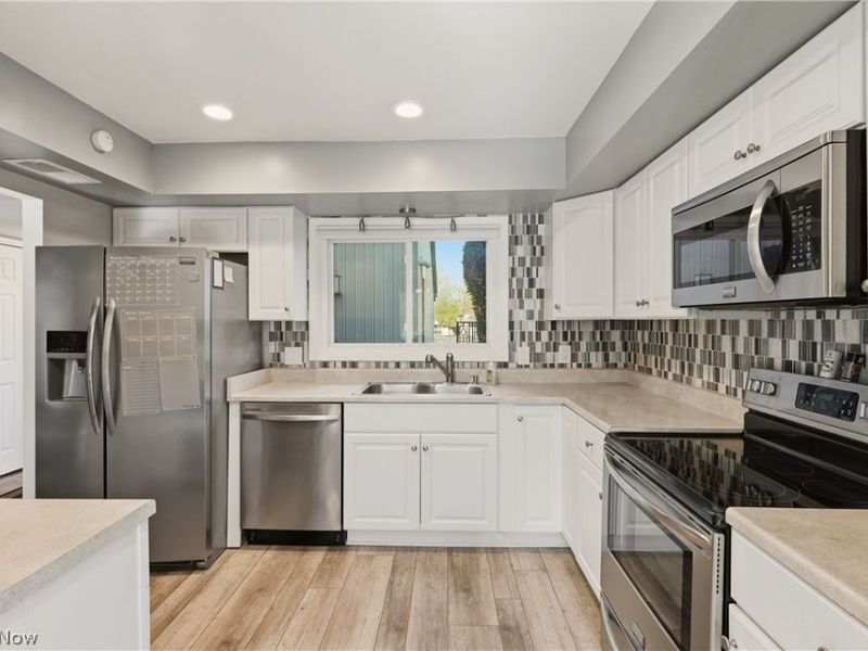 701 Tinkers Lane , Unit 2101, Sagamore Hills, OH 44067 Photo 9