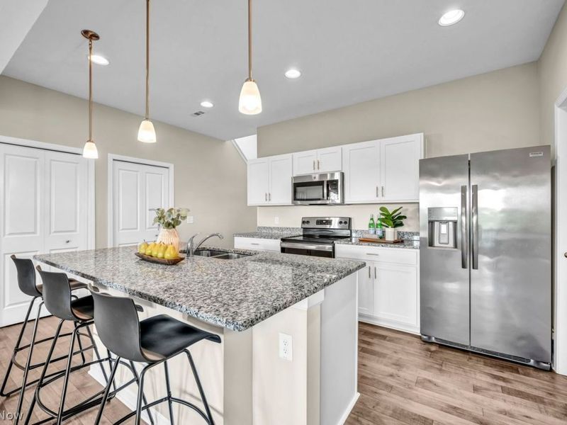 3466 Magnolia Lane , Uniontown, OH 44685 Photo 4