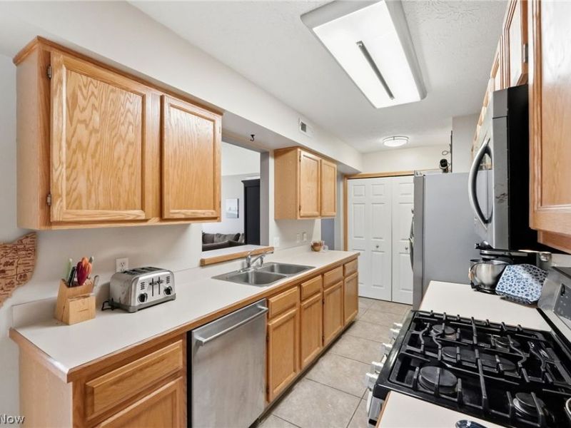 1045 N Jefferson Street, Unit D, Medina, OH 44256 Photo 23