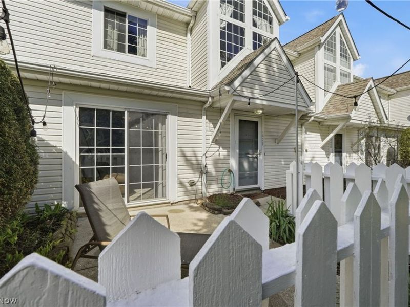 1045 N Jefferson Street, Unit D, Medina, OH 44256 Photo 5