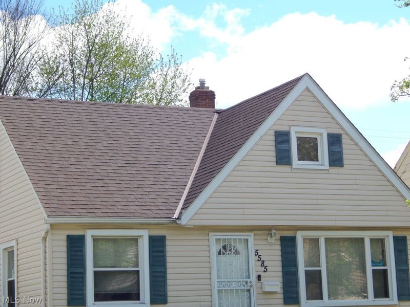 5585 South Boulevard , Maple Heights, OH 44137 Photo 2