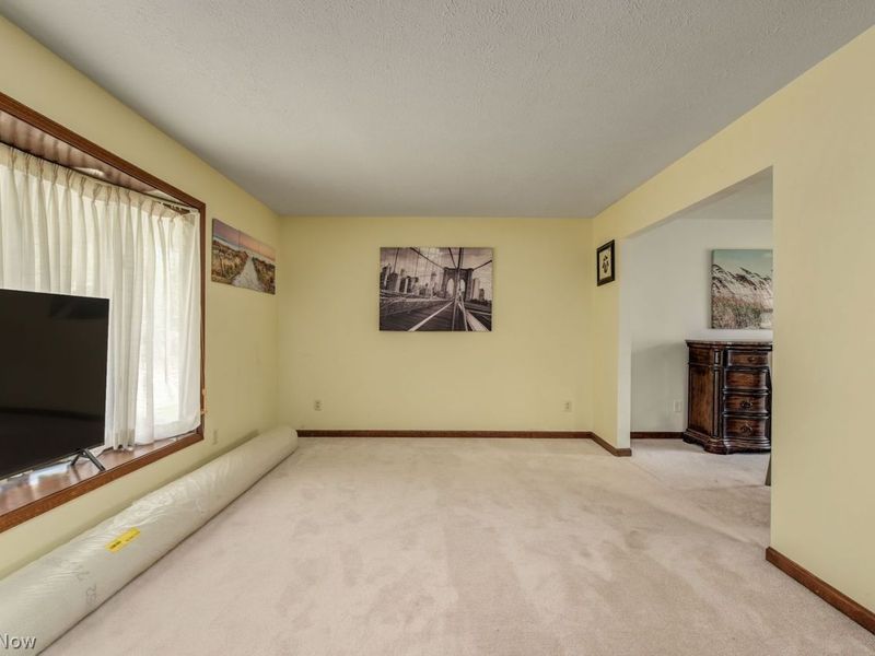 171 Mission Drive , Akron, OH 44301 Photo 4