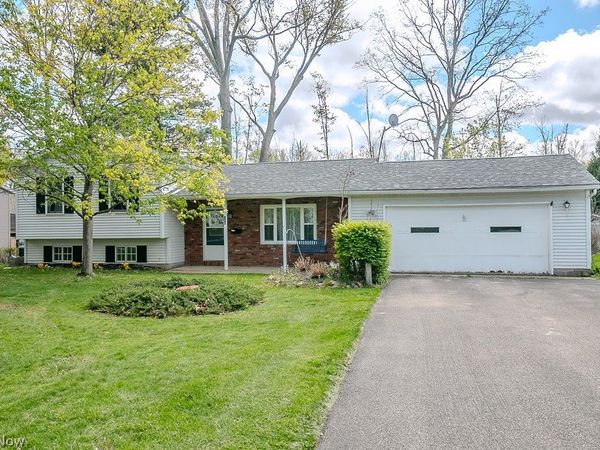 210 Nelmar Drive , Painesville Twp, OH 44077