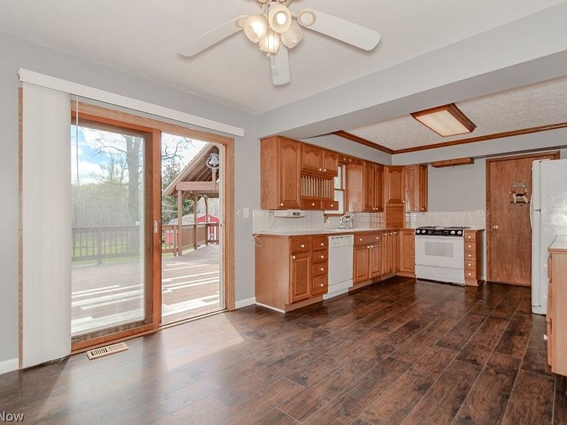 210 Nelmar Drive, Painesville Township, OH 44077 Photo 9