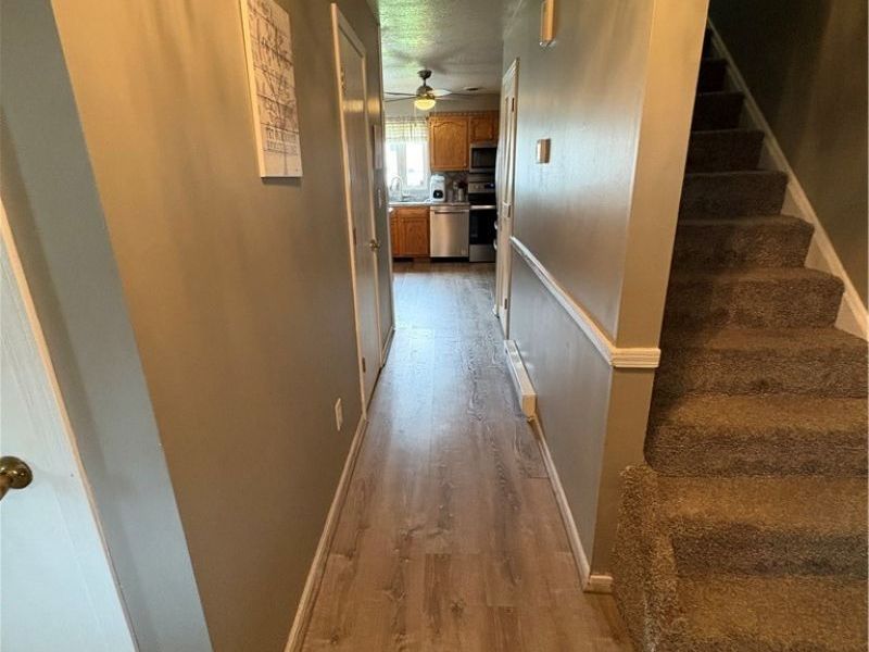 1281 Signature Drive, Youngstown, OH 44515 Photo 9