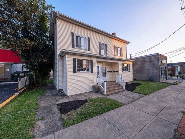 427 Adams St , Unit 3, Rochester, PA 15074