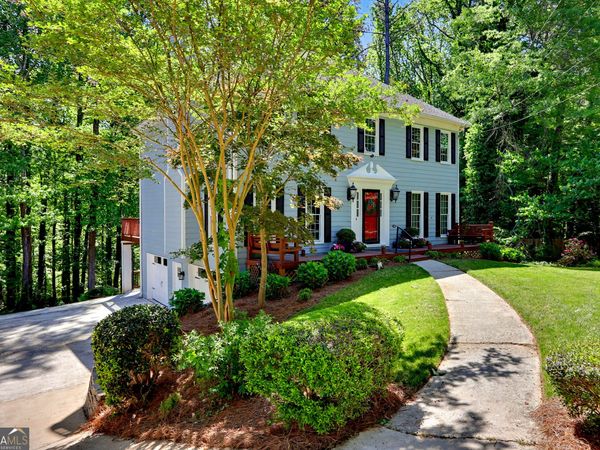 5602 Grist Stone Drive SW, Lilburn, GA 30047