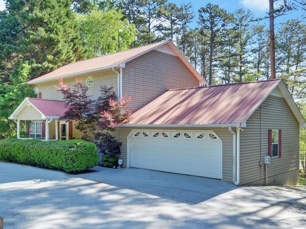 529 Chase Landing Road, Martin, GA 30557