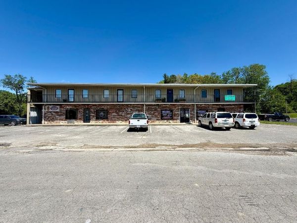 1802 McDonalds Lane, London, KY 40741