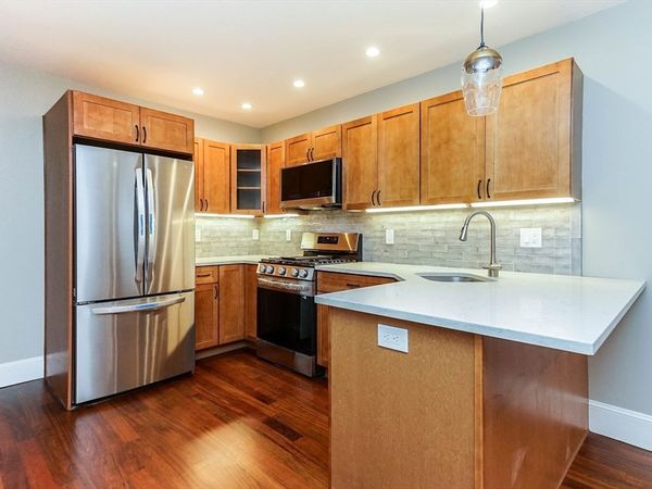 120 W 7th St, Unit 105, Boston, MA 02127