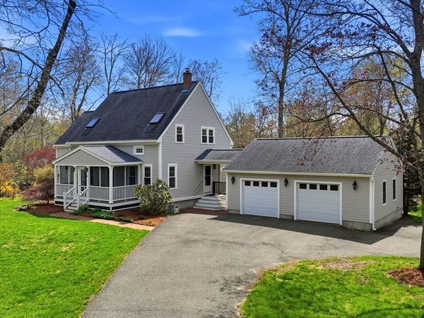 6 Pheasant Lane, South Hadley, MA 01075