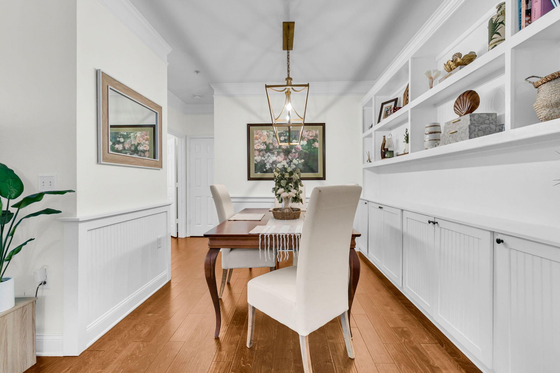 1575 Cambridge Lakes Drive Photo 12