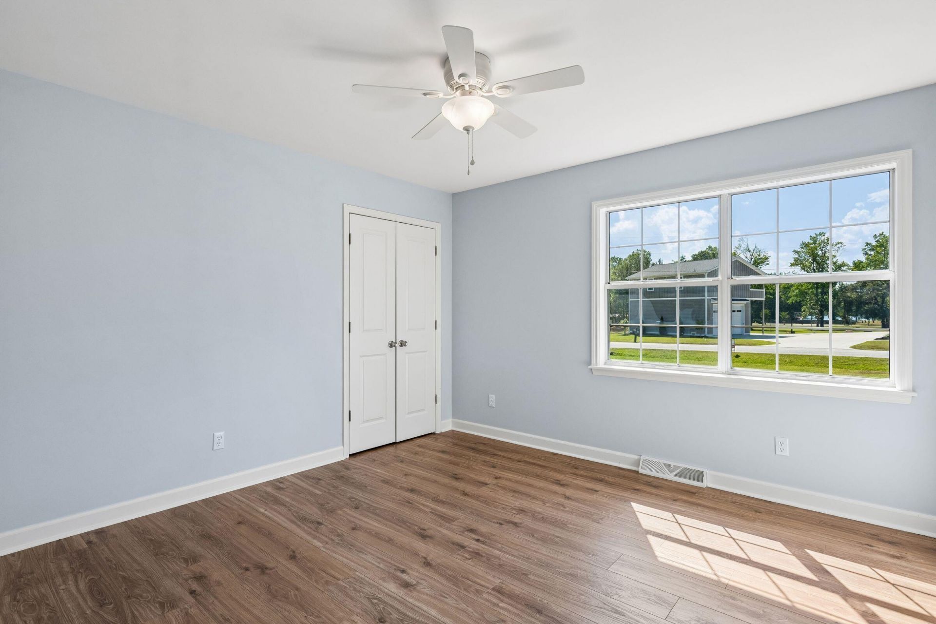 1004 Magnolia Lane Photo 36