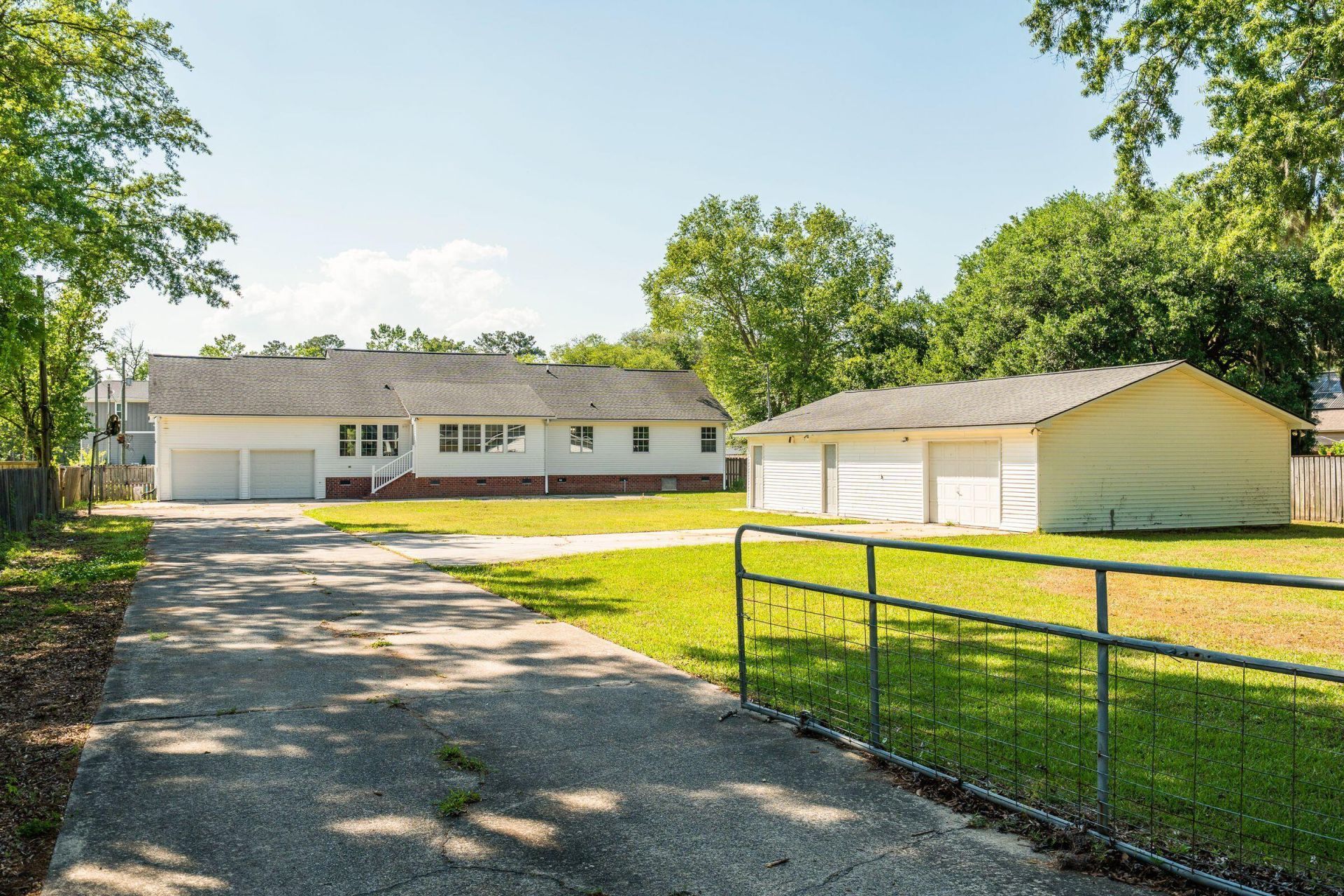1004 Magnolia Lane Photo 43