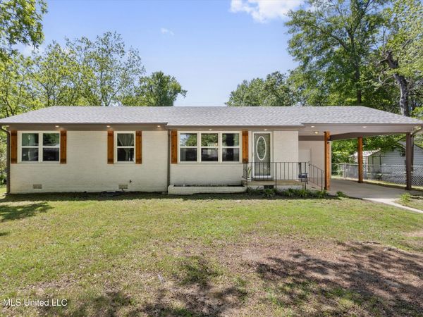 679 Coleman Avenue, Holly Springs, MS 38635