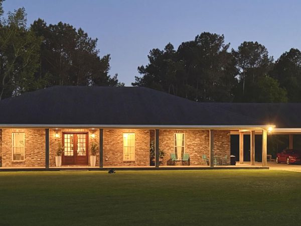 464 Goss Bunker Hill Road, Columbia, MS 39429