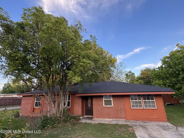 401 Third Street, Bay Saint Louis, MS 39520