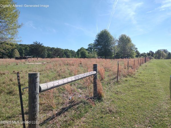 25630 Mississippi 18 , Utica, MS 39175