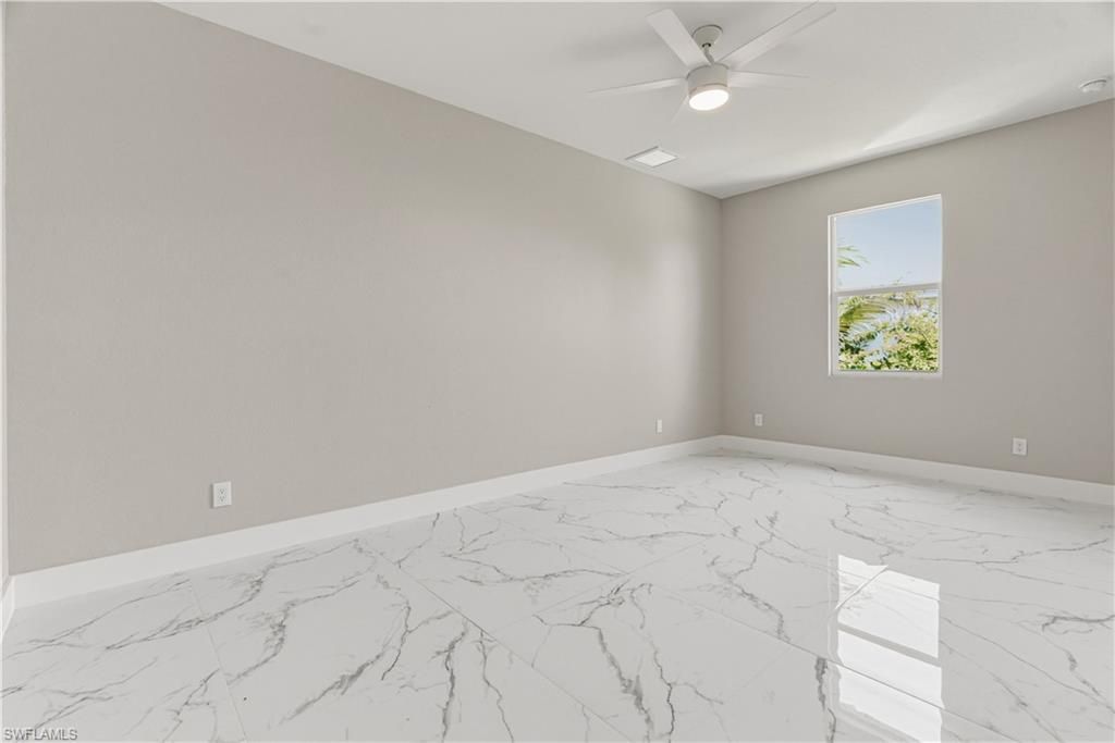 2108 NE 15th Ter, Cape Coral, FL 33909 Photo
