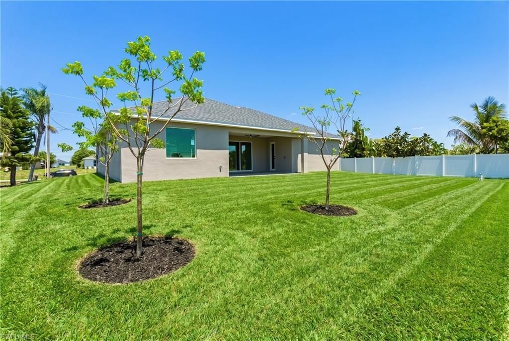 2108 NE 15th Ter, Cape Coral, FL 33909 Photo