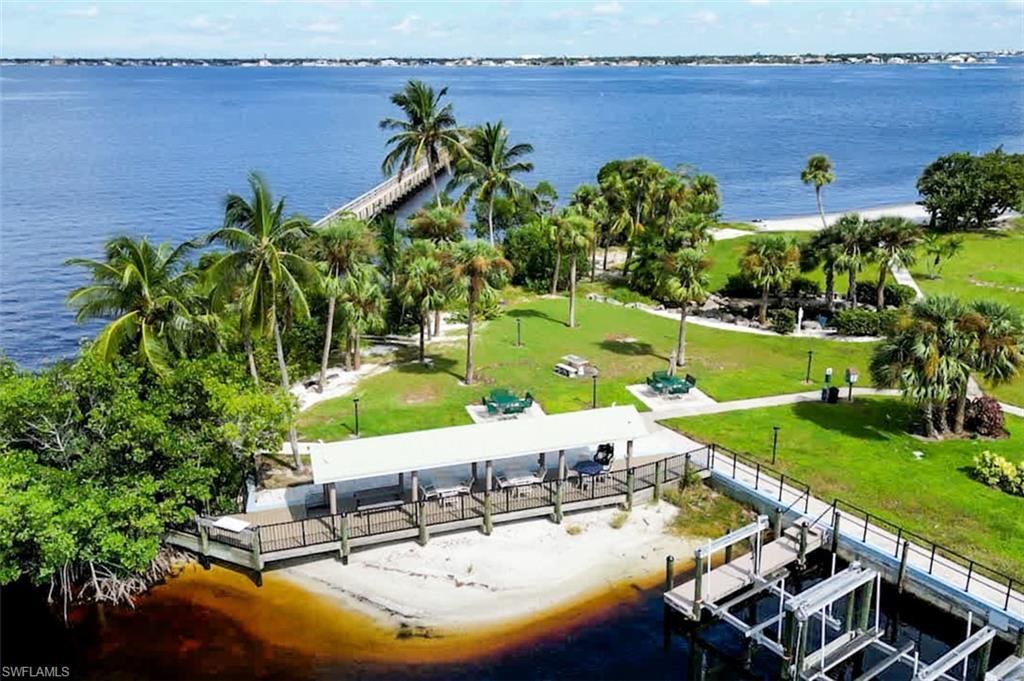 10891 Meadow Lark Cove Dr, Fort Myers, FL 33908 Photo