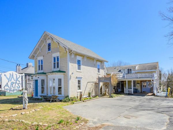 21 S Orleans Road , Orleans, MA 02653