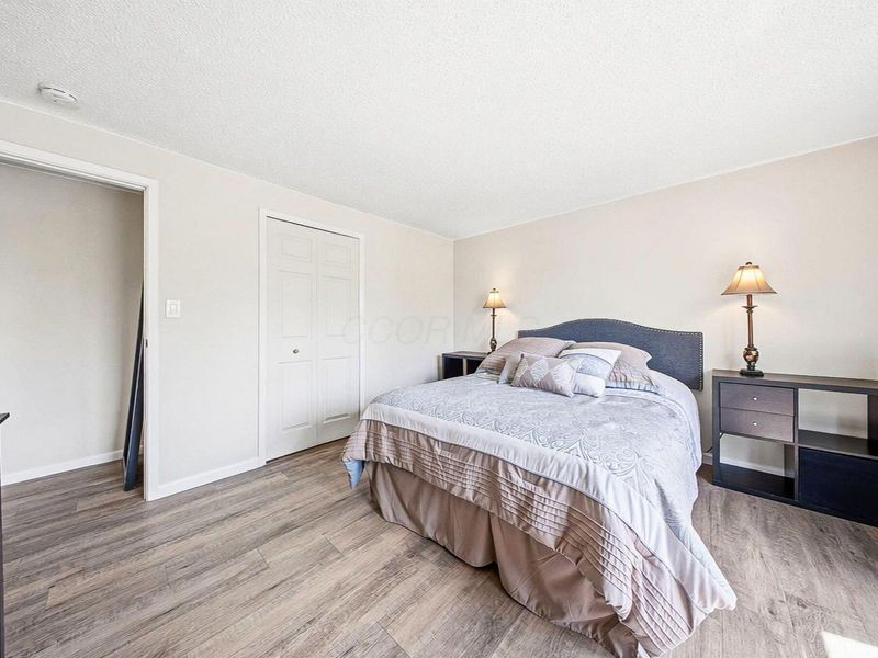 6474 Firethorn Avenue, Reynoldsburg, OH 43068 Photo 32