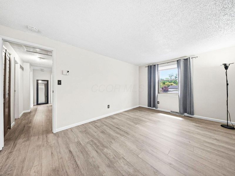 6474 Firethorn Avenue, Reynoldsburg, OH 43068 Photo 36