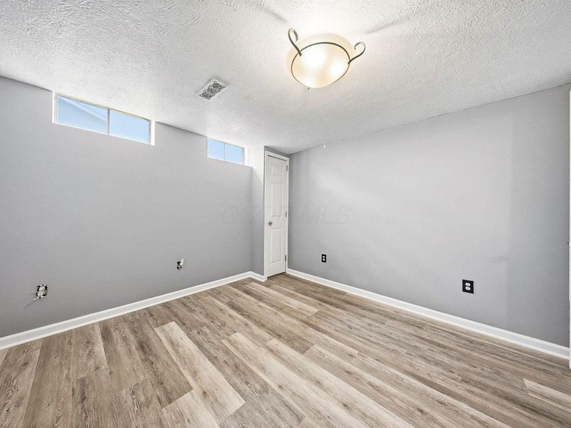 6474 Firethorn Avenue, Reynoldsburg, OH 43068 Photo 54