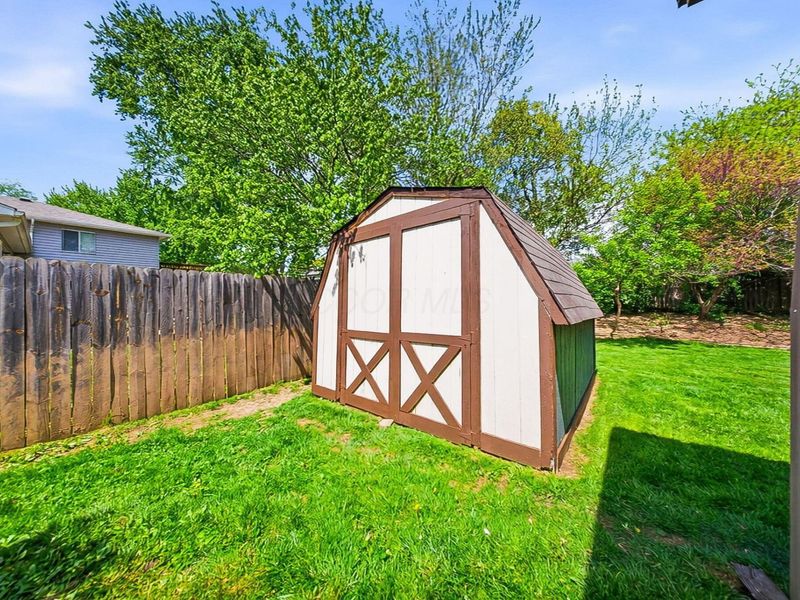 6474 Firethorn Avenue, Reynoldsburg, OH 43068 Photo 67