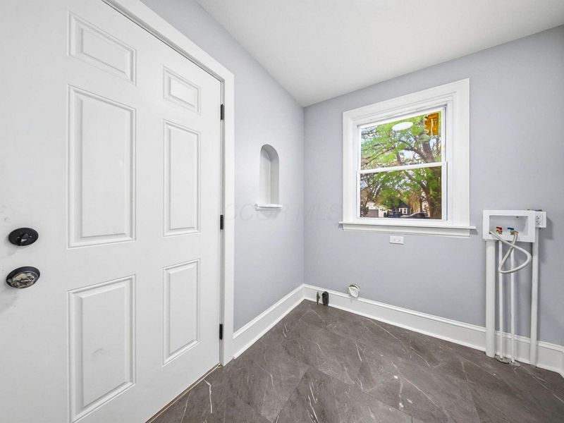 1370 S Champion Avenue, Columbus, OH 43206 Photo 20