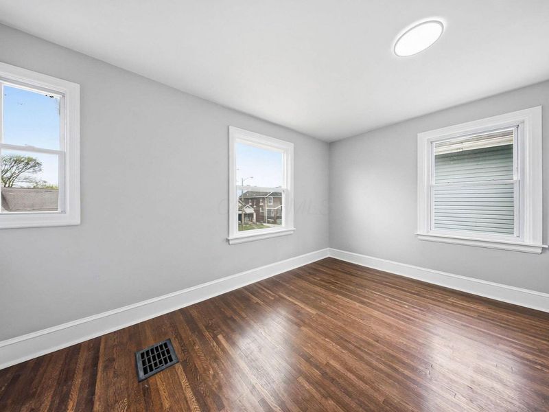 1370 S Champion Avenue, Columbus, OH 43206 Photo 31