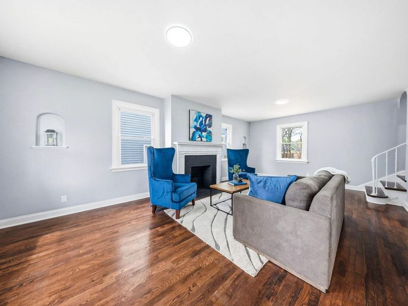 1370 S Champion Avenue, Columbus, OH 43206 Photo 8