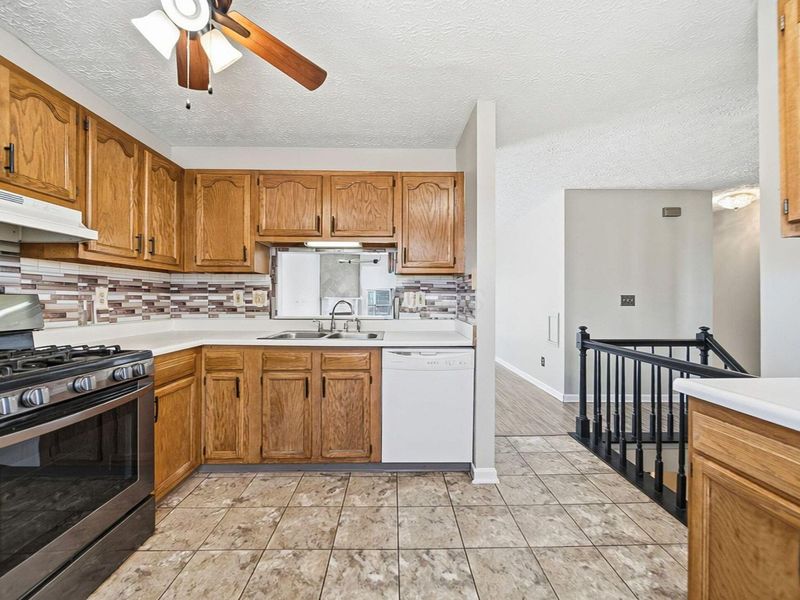 6783 Erindale Drive, Reynoldsburg, OH 43068 Photo 20