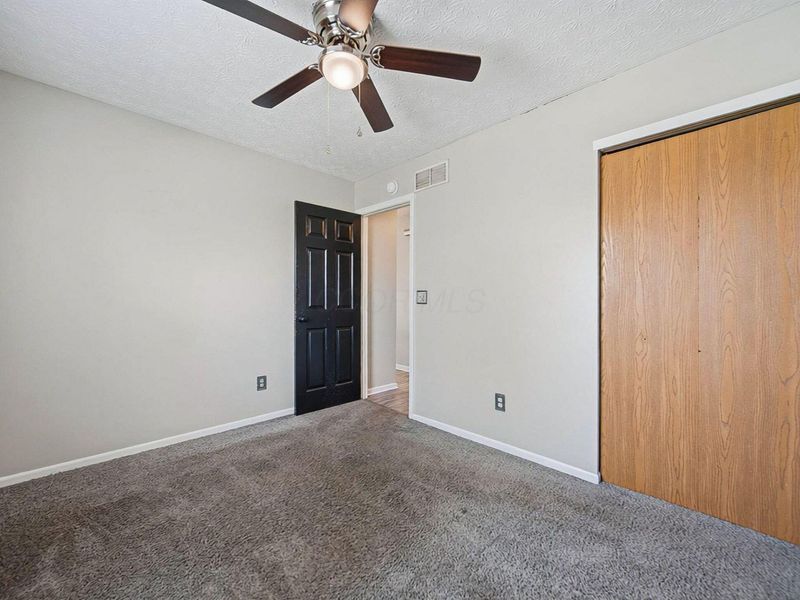 6783 Erindale Drive, Reynoldsburg, OH 43068 Photo 37