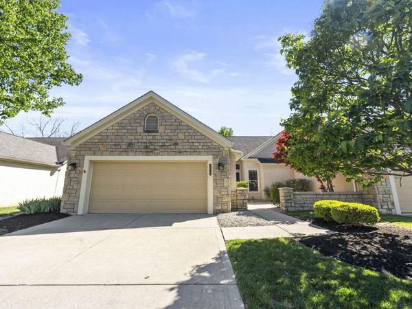 2617 Vi-Lilly Circle W, Grove City, OH 43123