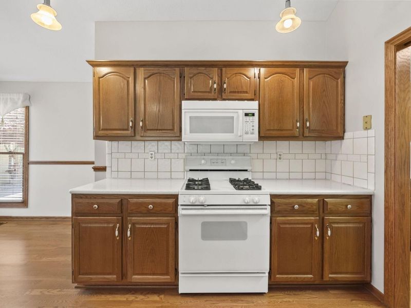 2617 Vi-Lilly Circle W, Grove City, OH 43123 Photo 12