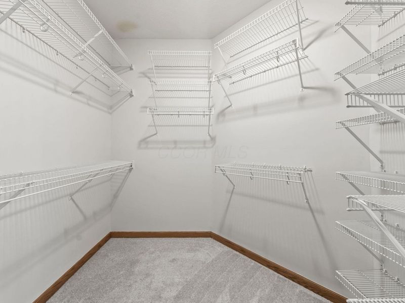 2617 Vi-Lilly Circle W, Grove City, OH 43123 Photo 16