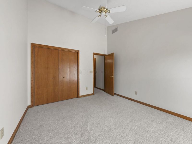 2617 Vi-Lilly Circle W, Grove City, OH 43123 Photo 24