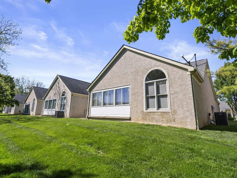 2617 Vi-Lilly Circle W, Grove City, OH 43123 Photo 35