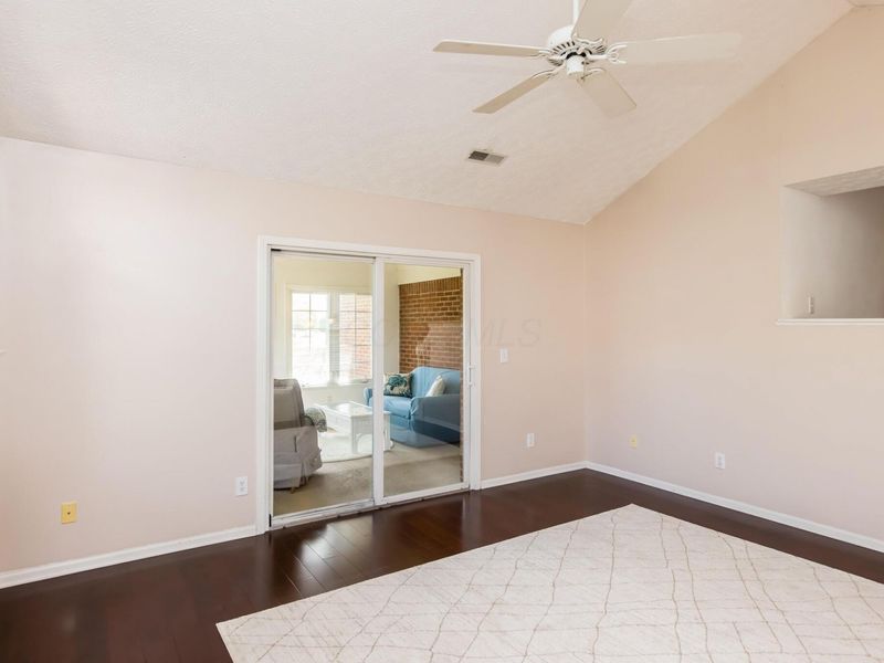 6139 Glenvillage Drive , Dublin, OH 43016 Photo 13