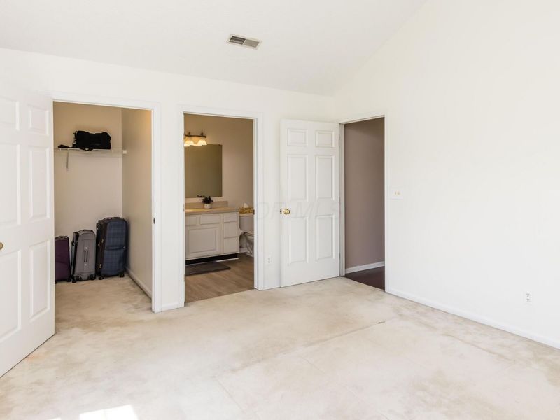 6139 Glenvillage Drive , Dublin, OH 43016 Photo 23