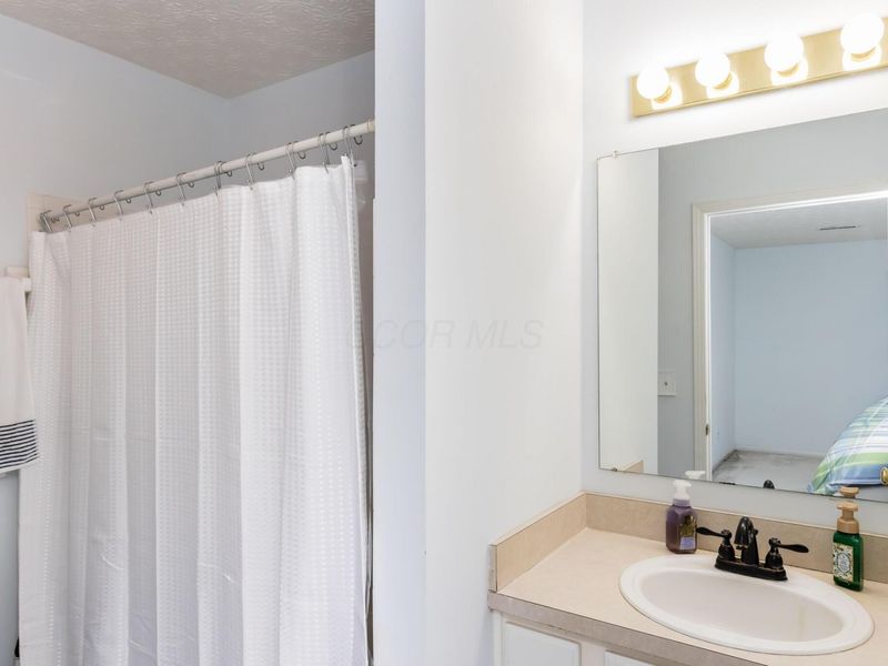 6139 Glenvillage Drive , Dublin, OH 43016 Photo 32