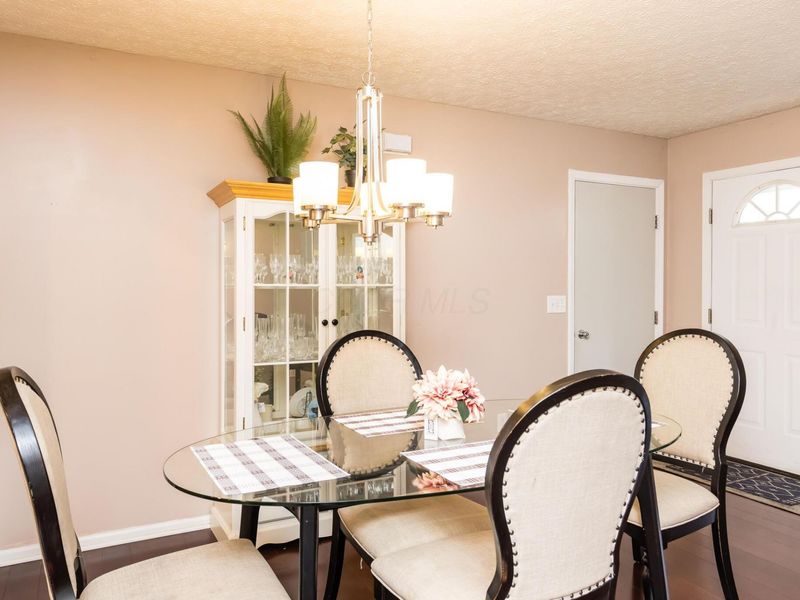 6139 Glenvillage Drive , Dublin, OH 43016 Photo 6