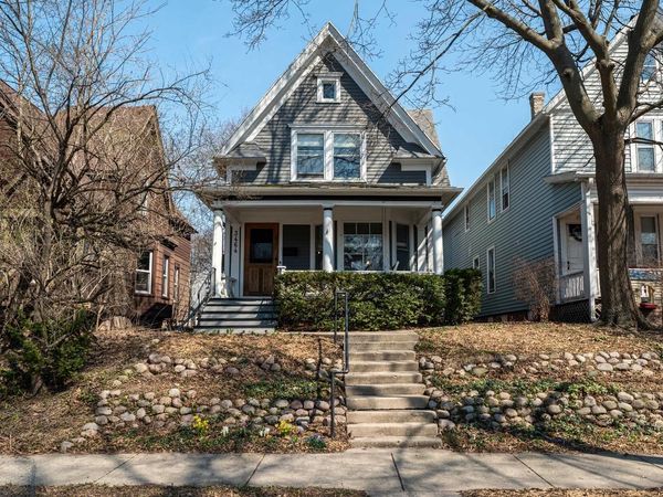 3464 N Newhall STREET, Milwaukee, WI 53211