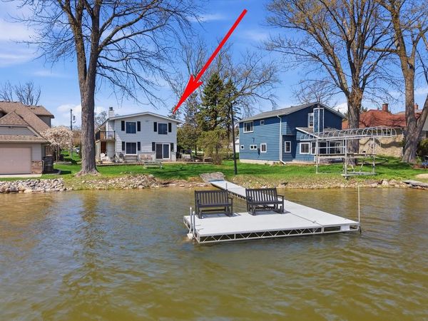 3396 Lake DRIVE, Hartford, WI 53027