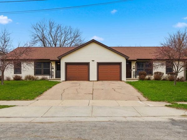 2502-2504 Greenway View, Madison, WI 53713