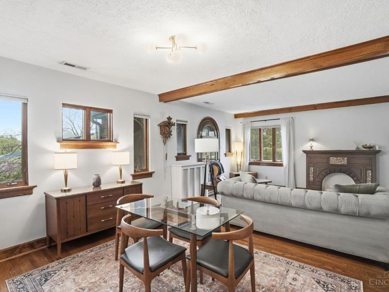 2831 Losantiville Avenue, Cincinnati, OH 45213 Photo 12